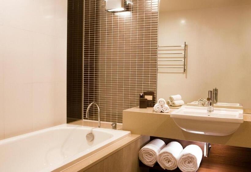 장애인을 위한 수피리어 룸, Pullman Sydney Olympic Park