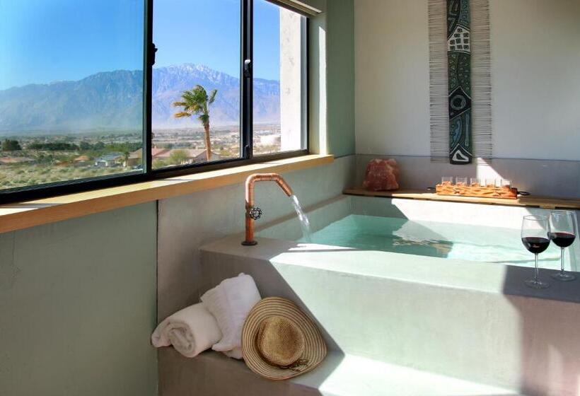 Номер Deluxe Вид на Горы, Azure Palm Hot Springs