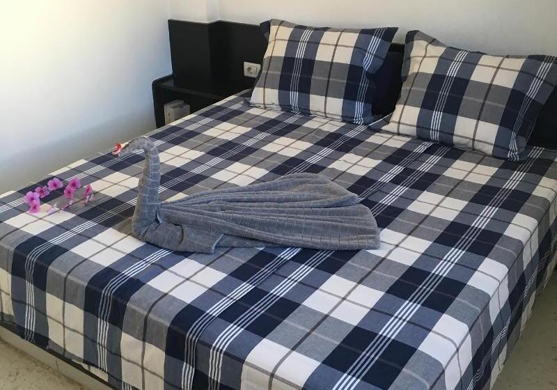 １ベッドルームアパートメント, Apartamentos Alberto
