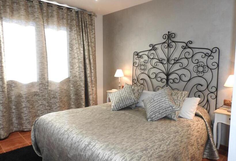 سوئیت 2 خوابه, El Molí De Pontons Suites Con Jacuzzi Spa