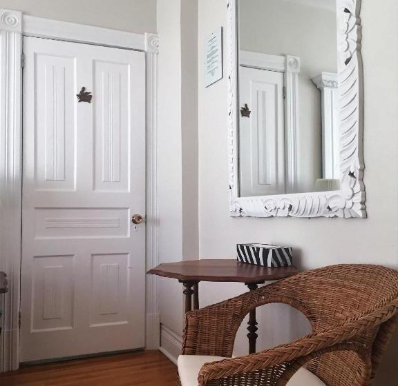 Standardrum, Ellis House Bed & Breakfast