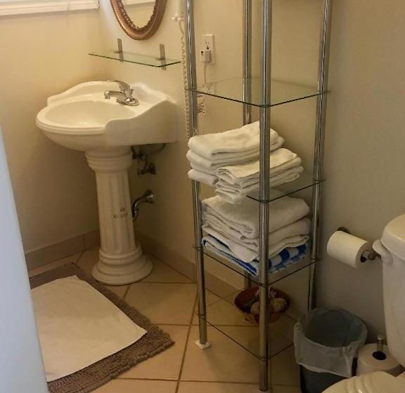 １ベッドルームアパートメント, Ellis House Bed & Breakfast