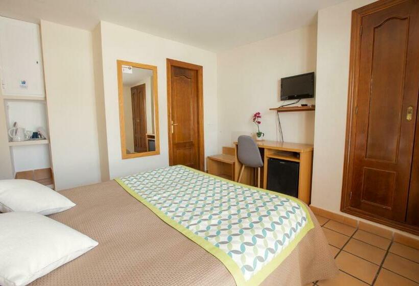 اتاق استاندارد, Hostal El Gallo