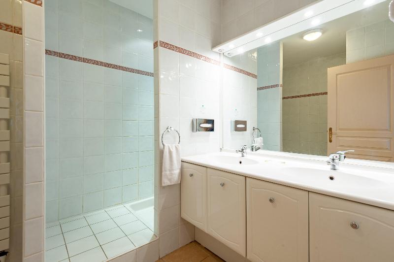 Апартаменты 1 Спальня, Residhotel Golf Grand Avignon