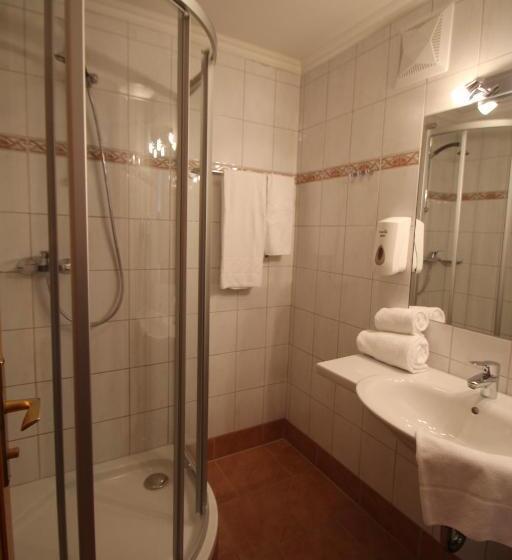 Семейный Номер, Wander  Und Familienhotel Erika
