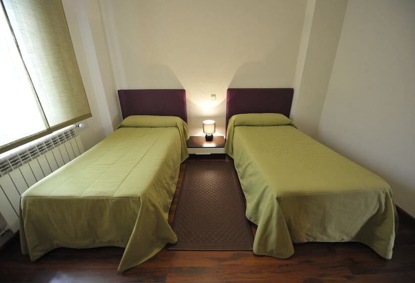 Апартаменты 2 Спальни, Apartamentos Turísticos Veladiez