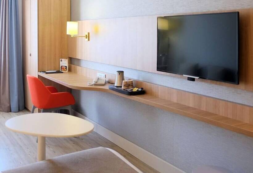 Люкс Вид на Море, Best Western Plus Ajaccio Amiraute