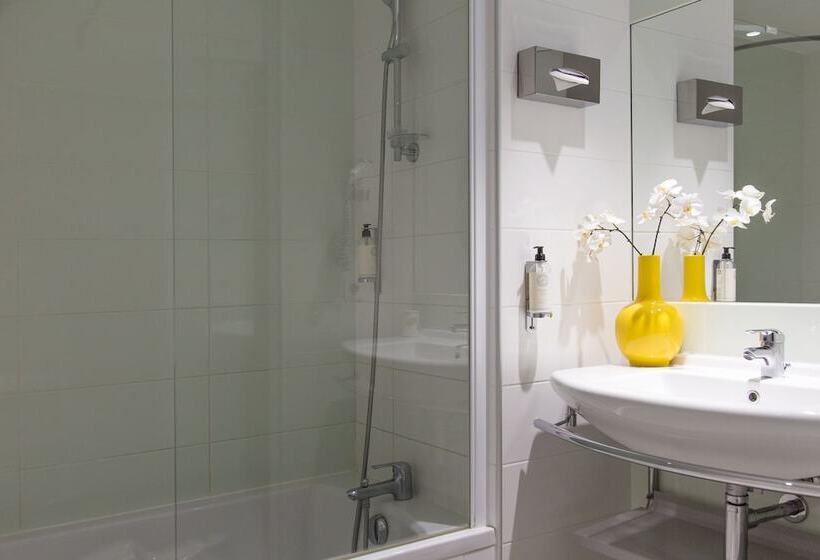 Люкс 3 Спальни, Best Western Plus Ajaccio Amiraute