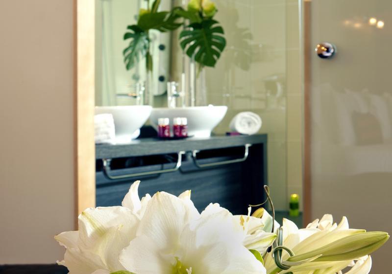 Президентский Люкс, Residhome Suites Paris Sénart