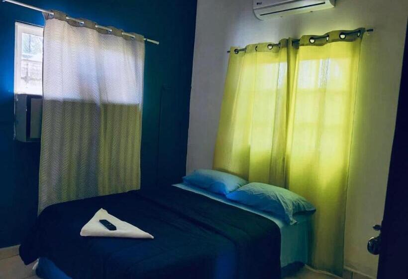 اتاق استاندارد یک نفره, Hostal Rudy S Beach