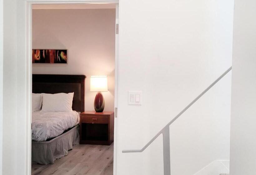 Дом 2 Спальни, Stayspro   Hollywood Homes Minutes To Everything Spacious And Free Parking