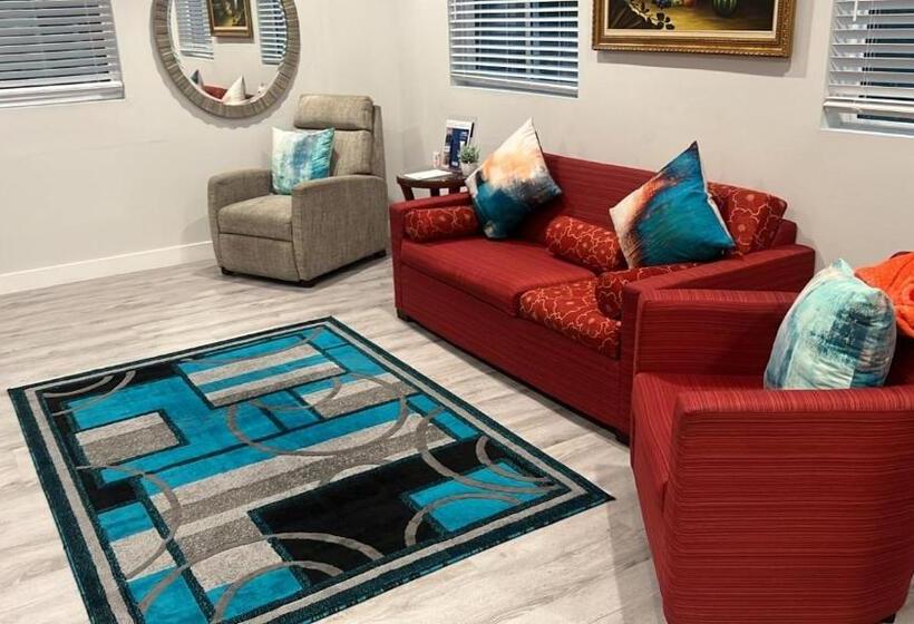 Дом 4 Спальни, Stayspro   Hollywood Homes Minutes To Everything Spacious And Free Parking