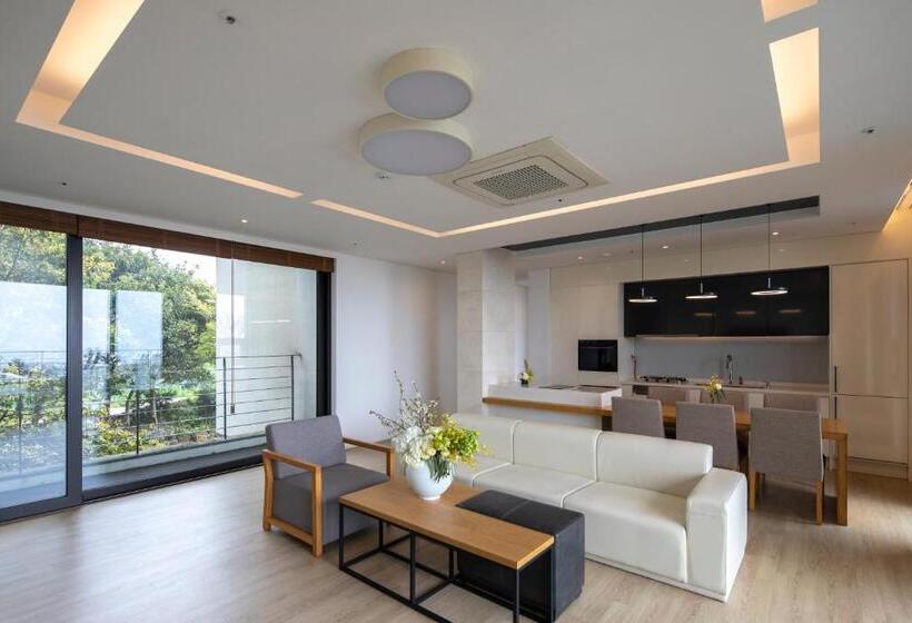 Номер Стандарт с Террасой, Velum Resort