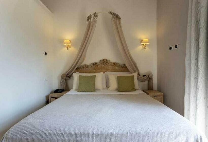 Номер Deluxe с Балконом, Relais Colle Buono