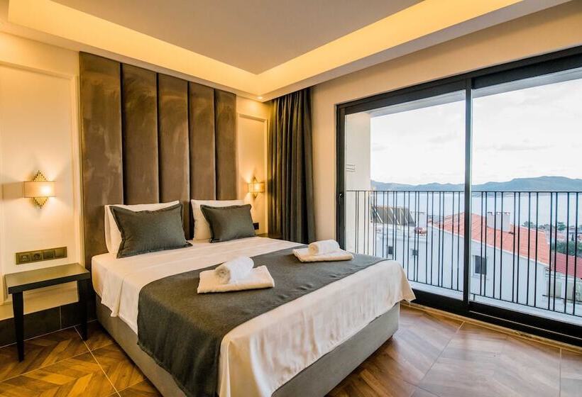 Номер Deluxe Вид на Море, Fly Inn