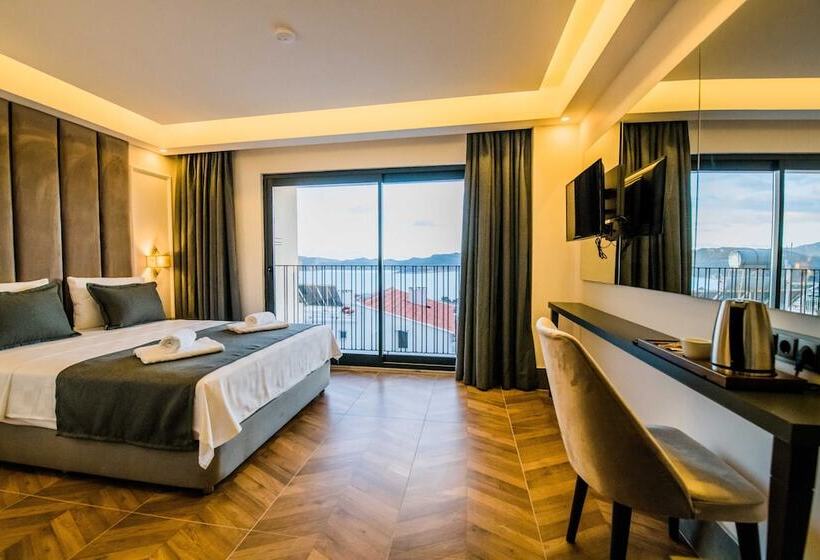 Номер Deluxe Вид на Море, Fly Inn