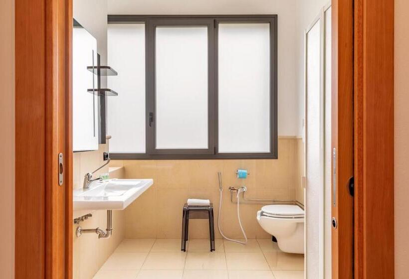 스탠다드 트리플 룸, B&b Hotel Sassuolo