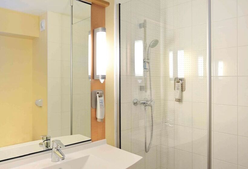Номер Стандарт, B&b Hotel Marseille Bonneveine