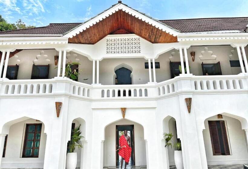 اتاق لوکس با چشم‌انداز دریا, The Manor House By Sansi
