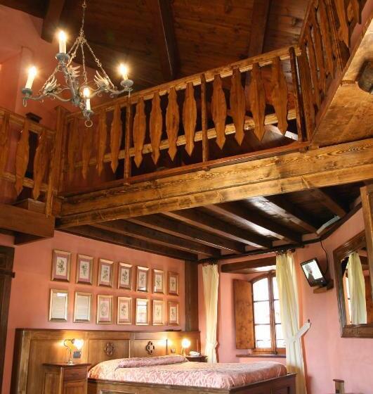 자쿠지 스위트, Castello Di Petroia Dimora D Epoca