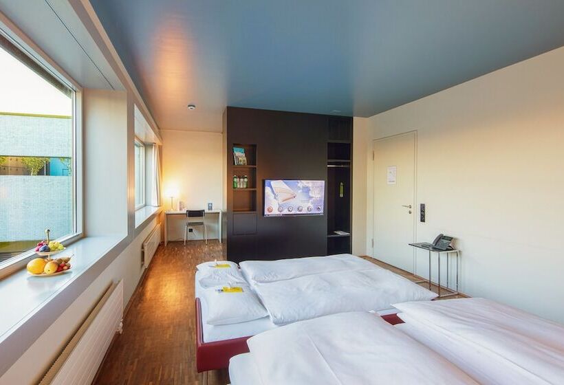 غرفة عائلية, Dasbreitehotel Am Rhein