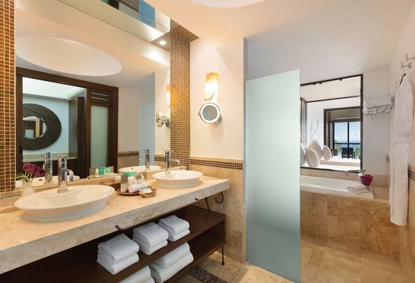 オーシャンビューのクラブルーム, Hyatt Ziva Los Cabos  All Inclusive