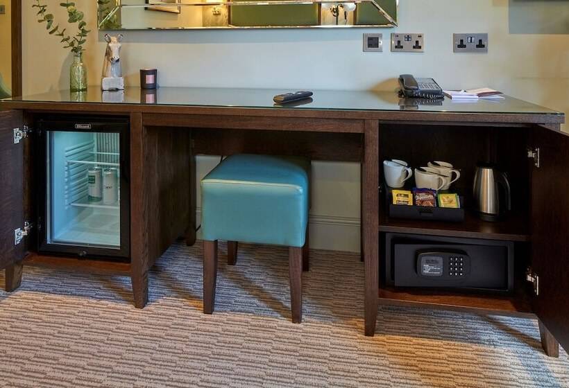 Номер Executive, Mandolay Hotel Guildford