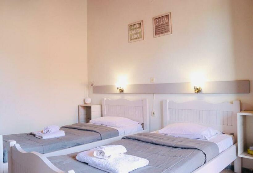 اتاق استاندارد, Elves Studios& Apartment's Sidari
