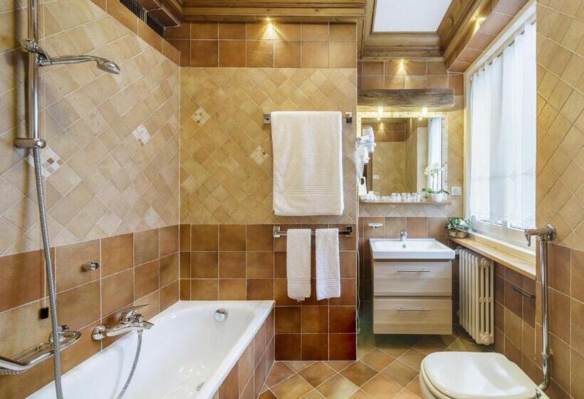 景色の見えるトリプルスタンダードルーム, Columbia & Spa