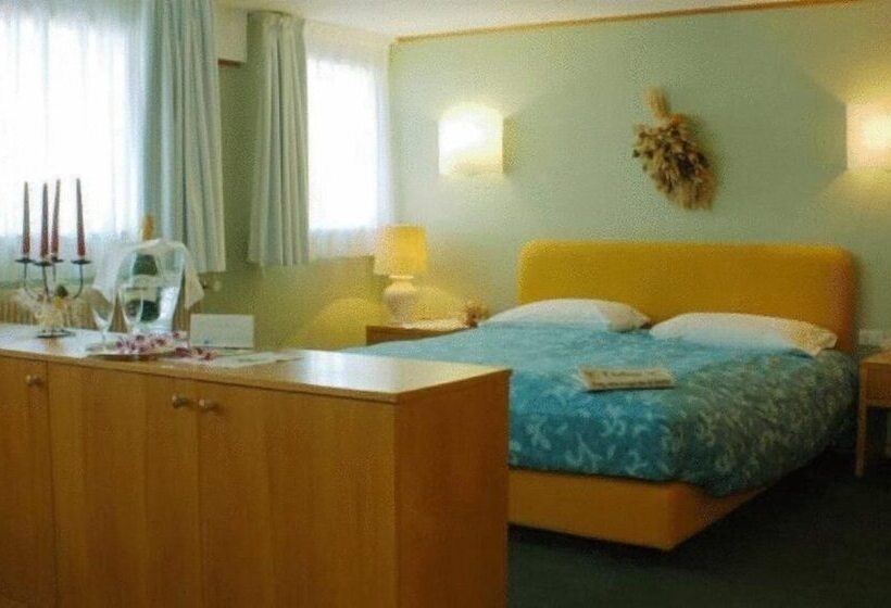 Номер Стандарт Вид на Горы, Rifugio Hotel Eurotel