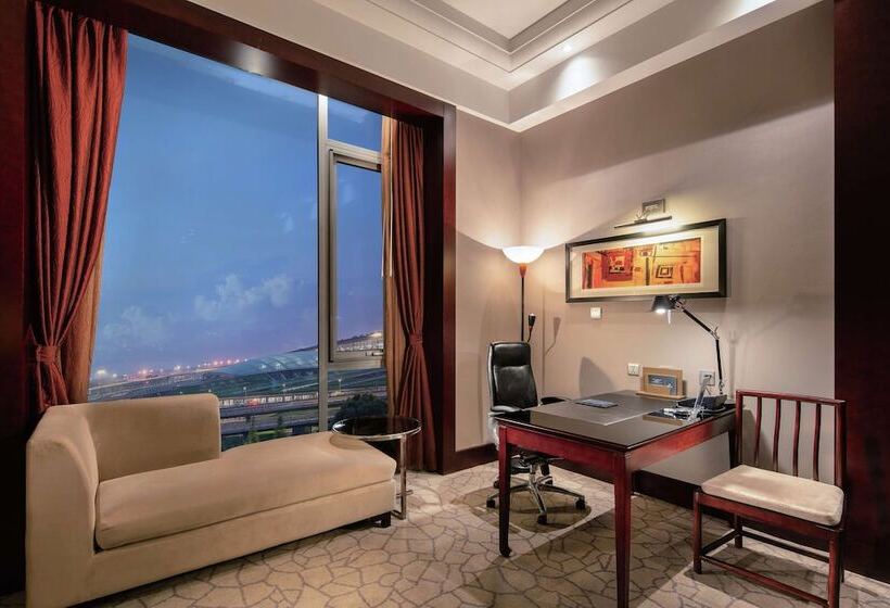 스탠다드 룸 더블 침대, Hilton Beijing Capital Airport