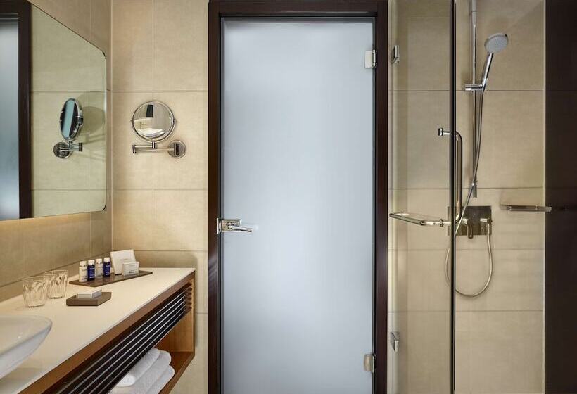 Люкс 2 Спальни, Park Plaza London Westminster Bridge