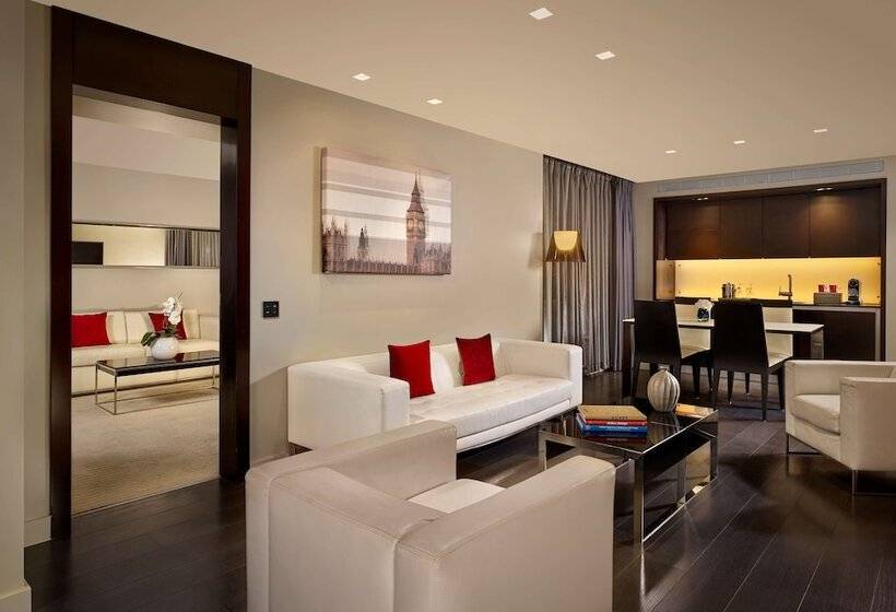 2 Bedroom Suite with Terrace, Park Plaza London Westminster Bridge