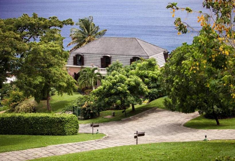 ویلای 4 خوابه, The Villas At Stonehaven