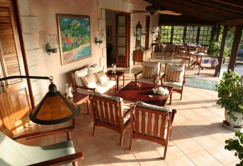 ویلای 2 خوابه با چشم‌انداز دریا, The Villas At Stonehaven