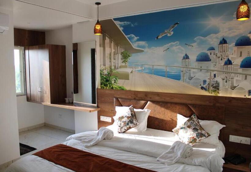 Номер Deluxe, The Grand Piano   Best Business Hotel In Patan