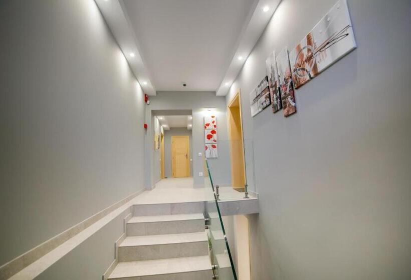 ویلای 3 خوابه, Villa Umberti