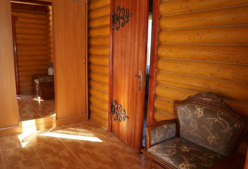 Номер Стандарт Вид на Горы, норіс
