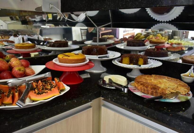 수피리어 트리플 룸, Pousada Manacá