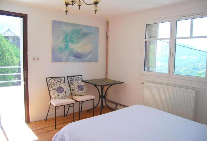 Номер Стандарт Вид на Горы, Auberge St P Vegetarien Bnb