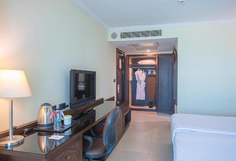 اتاق اساندارد با چشم‌انداز جانبی به دریا, Crowne Plaza Antalya, An Ihg