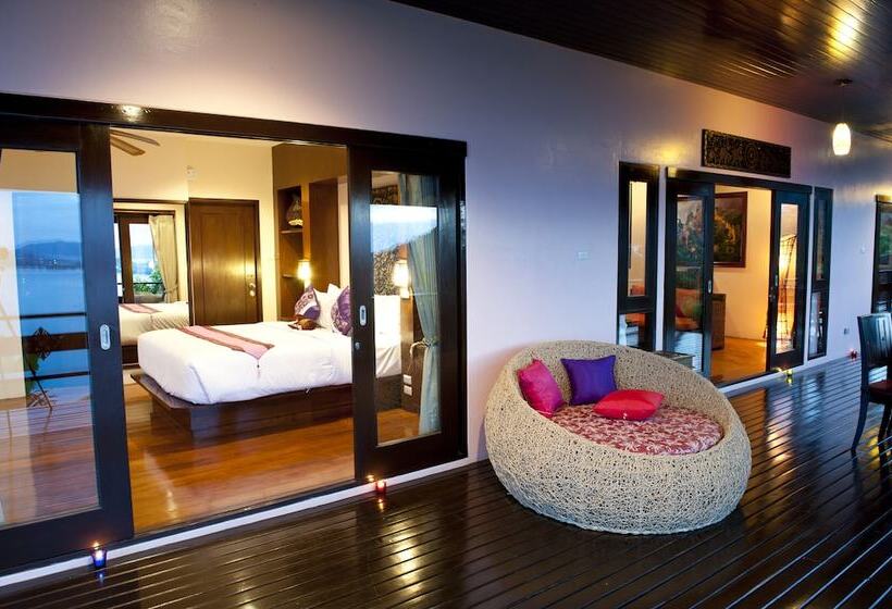 Вилла 3 Спальни с Бассейном, Sandalwood Luxury Villa Resort