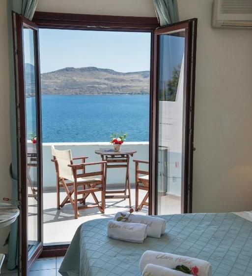 Номер Стандарт Трехместный, Clara Resort