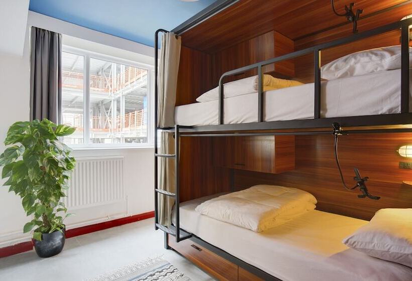 Кровать в Общей Комнате, Ph Hostel Liverpool
