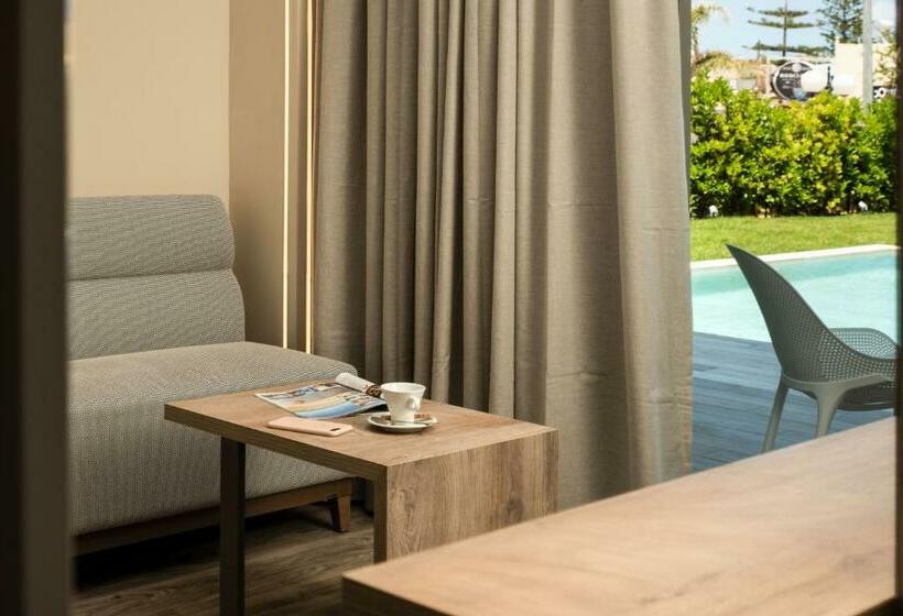 Номер Deluxe Вид на Бассейн, Atlantica Amalthia Beach Hotel   Adults Only