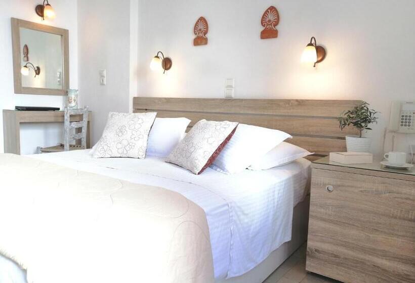 Номер Стандарт, Christina Hotel, Adults Only, Heated Salt Water Pool