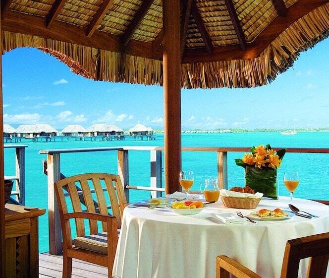 Suite Queen Bed, Four Seasons Resort Bora Bora