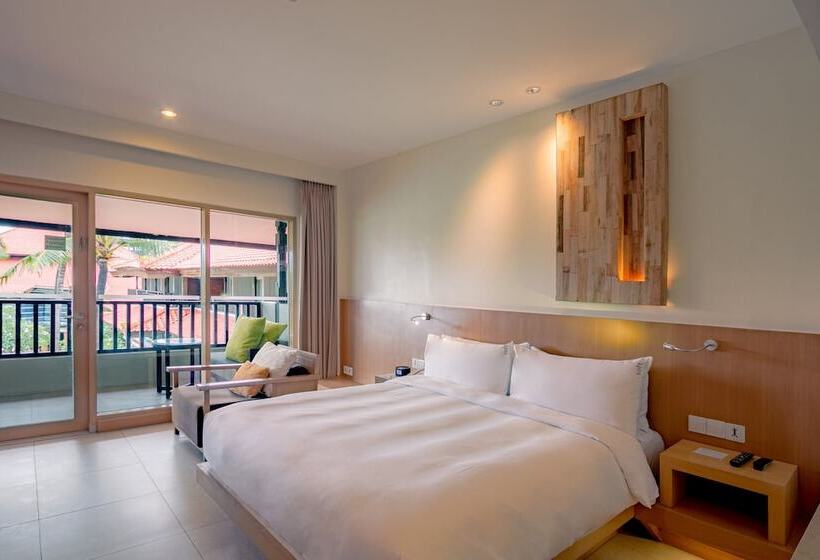 Номер Premium Вид на Бассейн, Holiday Inn Resort Baruna Bali, An Ihg