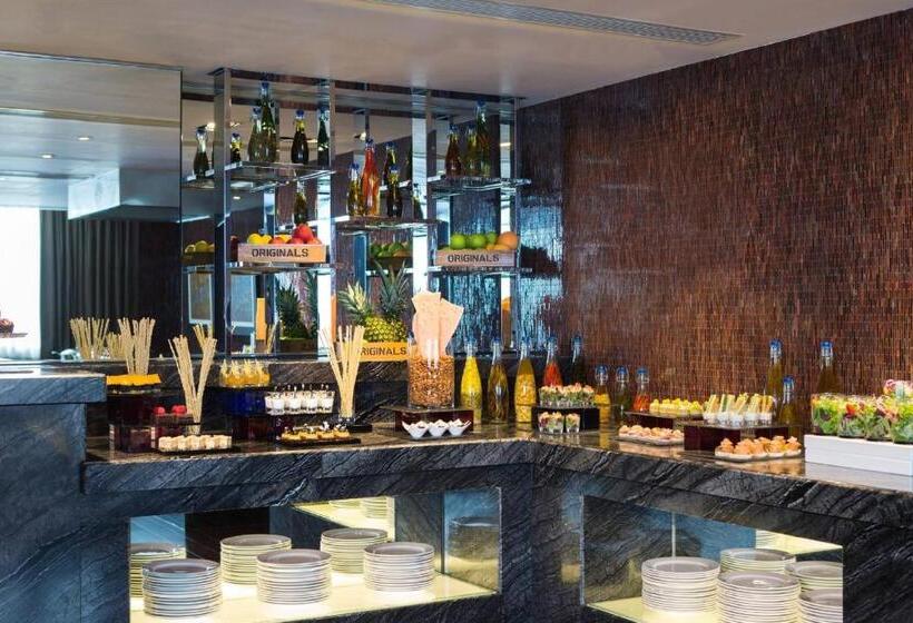 سوئیت اجرایی با تخت کینگ, Hong Kong Skycity Marriott