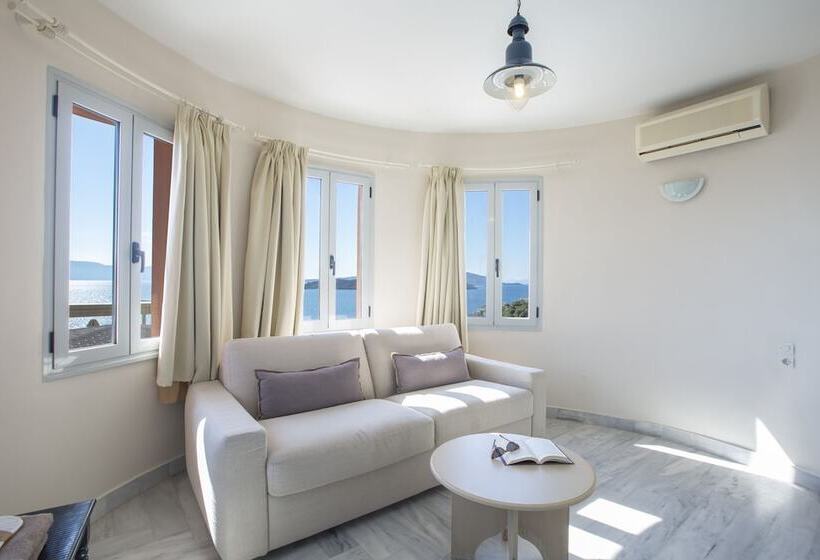 Люкс Вид на Море, Red Tower Hotel Lefkada